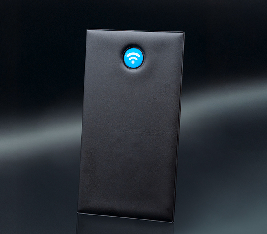 イメージ：NFC車検証入れ